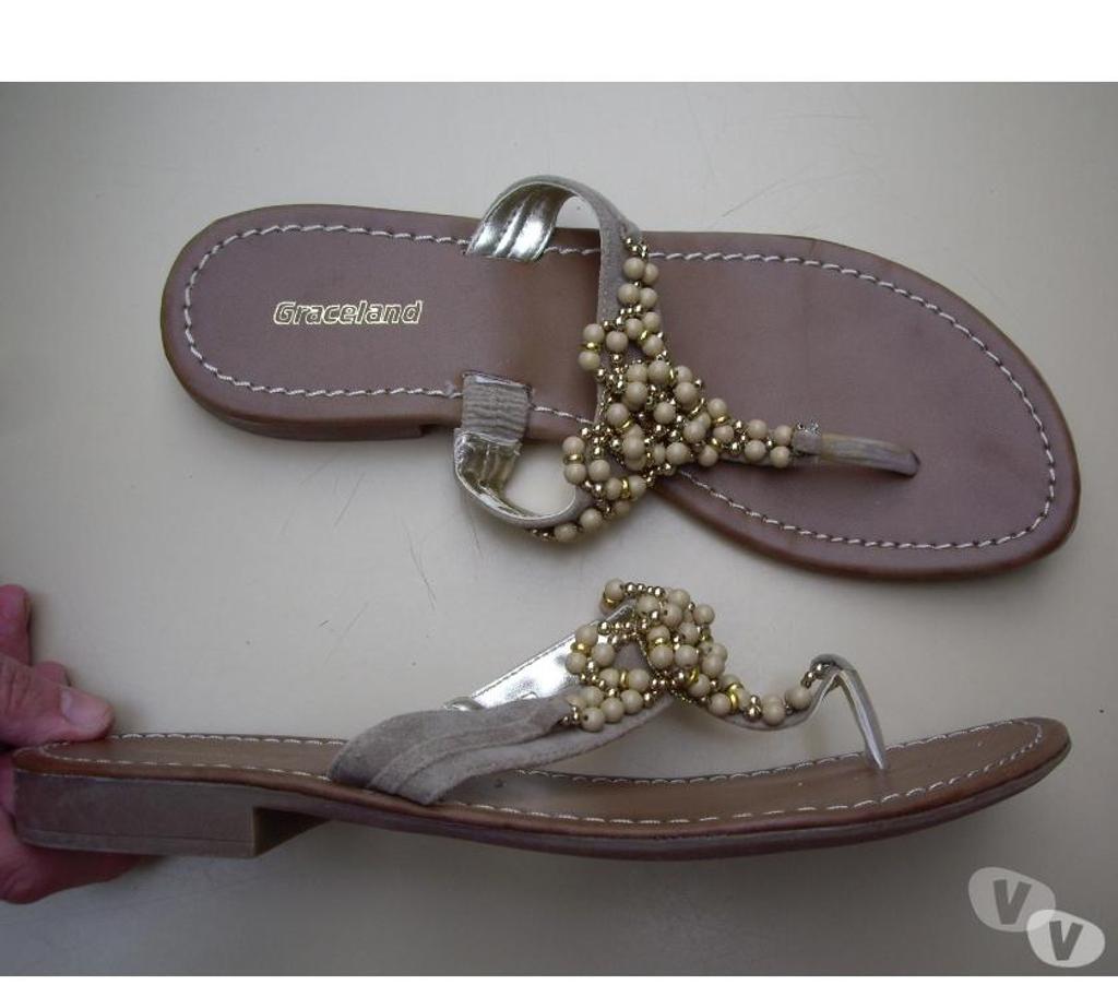 Chaussures Bas-Rhin Bouxwiller - 67330 - Photos Vivastreet Paires d'Entredoigts Beige perlés pt 39 -neufs