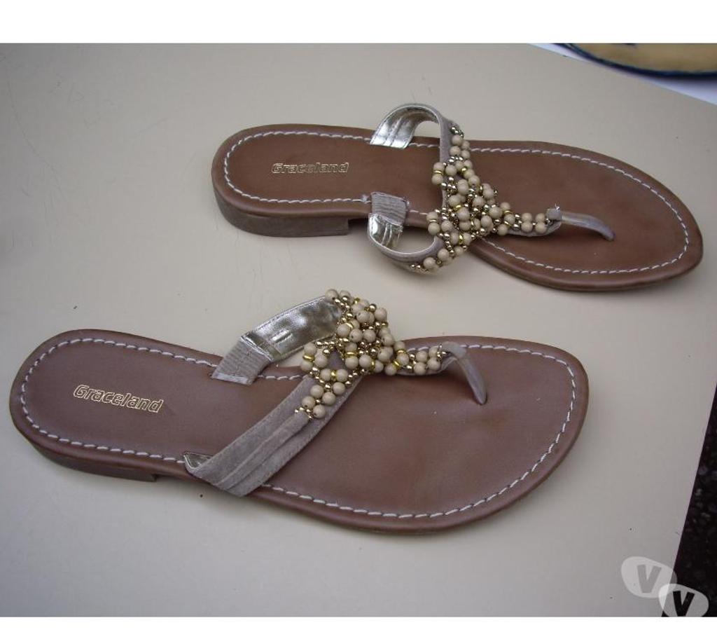 Chaussures Bas-Rhin Bouxwiller - 67330 - Photos Vivastreet Paires d'Entredoigts Beige perlés pt 39 -neufs