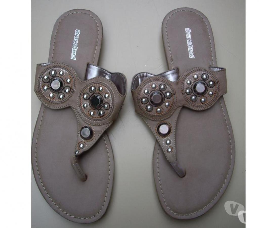 Chaussures Bas-Rhin Bouxwiller - 67330 - Photos Vivastreet Paires d'Entredoigts Beige perlés pt 39 -neufs