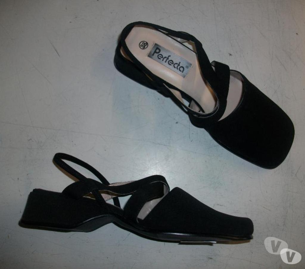 Chaussures Bas-Rhin Bouxwiller - 67330 - Photos Vivastreet Sandales Noir croisé bride élastiquée pt 38 -neuves