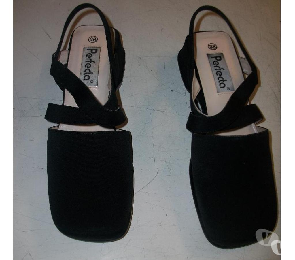 Chaussures Bas-Rhin Bouxwiller - 67330 - Photos Vivastreet Sandales Noir croisé bride élastiquée pt 38 -neuves