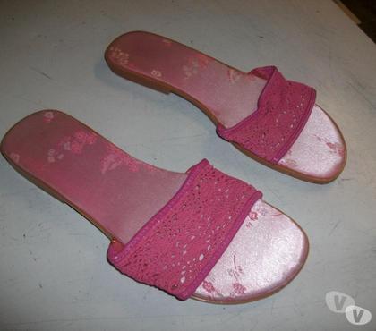 Chaussures et bottes occasion Bouxwiller Bas-Rhin - Photos Vivastreet Mules Fuchsia pointure 38-neuves