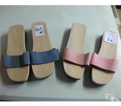 Chaussures et bottes occasion Bouxwiller Bas-Rhin - Photos Vivastreet Paires de MulesSabots Rose et Bleu pt 38 -neuves- à 3 €