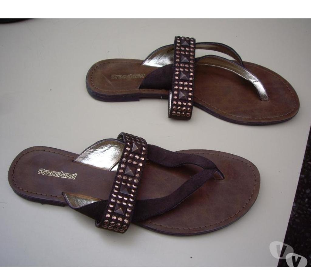 Chaussures Bas-Rhin Bouxwiller - 67330 - Photos Vivastreet Paires d'Entredoigts Brun et Noir Imprimés pt 39-neufs-6 €