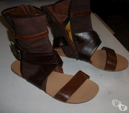 Chaussures et bottes occasion Bouxwiller Bas-Rhin - Photos Vivastreet Sandales hautes Marron à tirette pt 39 à 5 €