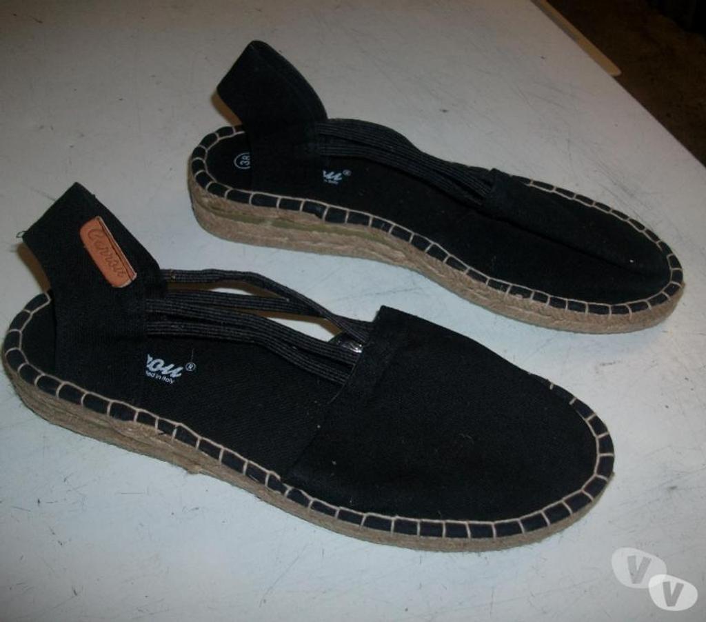 Chaussures Bas-Rhin Bouxwiller - 67330 - Photos Vivastreet Sandales en espadrilles Noir pt 38-neuves- à 4 €
