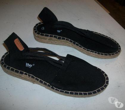 Chaussures Bouxwiller Bas-Rhin - Photos Vivastreet Sandales en espadrilles Noir pt 38-neuves- à 4 €