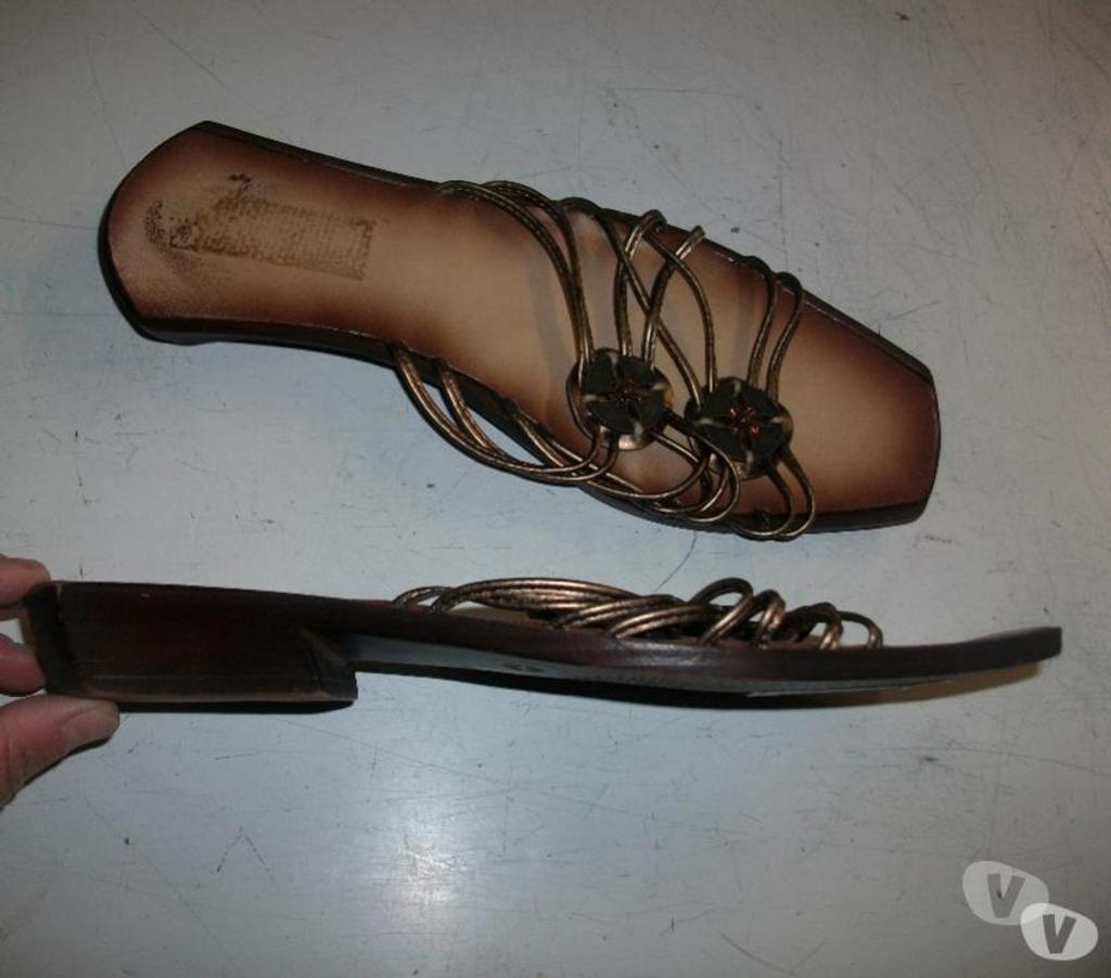 Chaussures Bas-Rhin Bouxwiller - 67330 - Photos Vivastreet Paires de Mules Brun Imprimés pt 38 à 4 € + 5 €