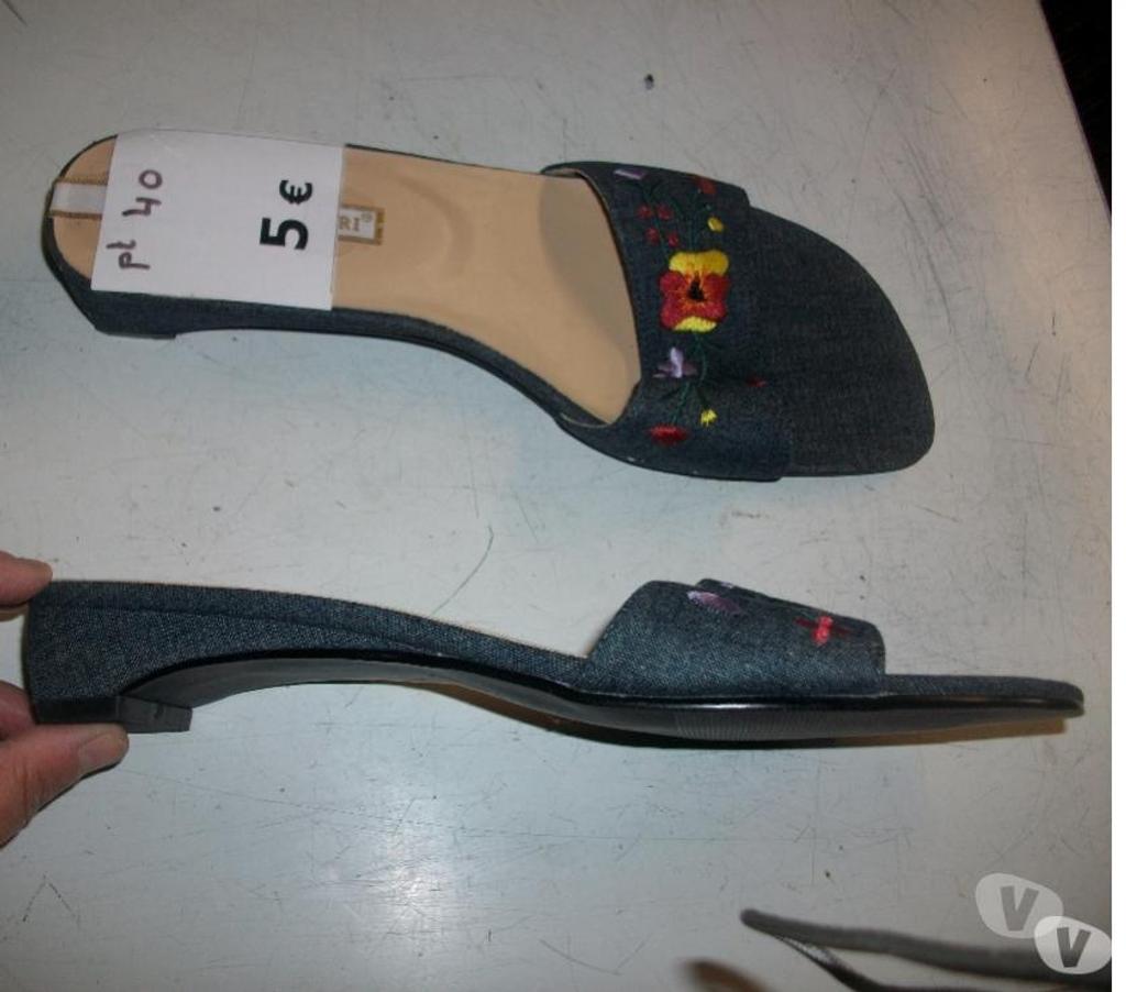 Chaussures Bas-Rhin Bouxwiller - 67330 - Photos Vivastreet Mules Bleu Jean à fleurs pt 40-neuves- à 5 €