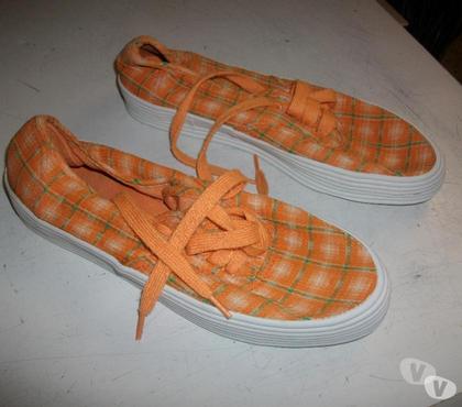 Chaussures occasion Bouxwiller Bas-Rhin - Photos Vivastreet Basket toile Orange à carreaux pt 38 à 2,50 €