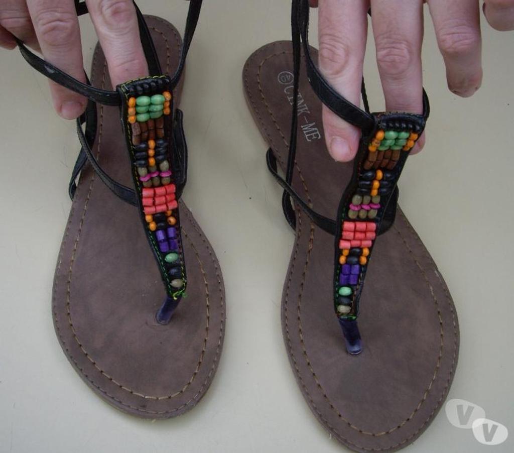 Chaussures Bas-Rhin Bouxwiller - 67330 - Photos Vivastreet Entredoigts Noir Perlés pt 40 -neufs- à 6 €
