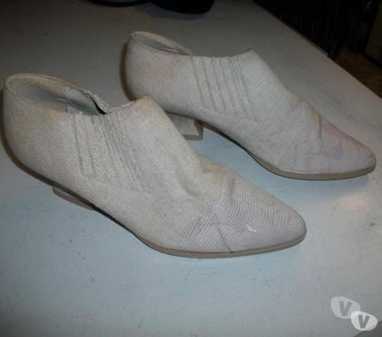 Chaussures et bottes occasion Bouxwiller Bas-Rhin - Photos Vivastreet Escarpins Beige bout+talon Sky pt 38 -neufs