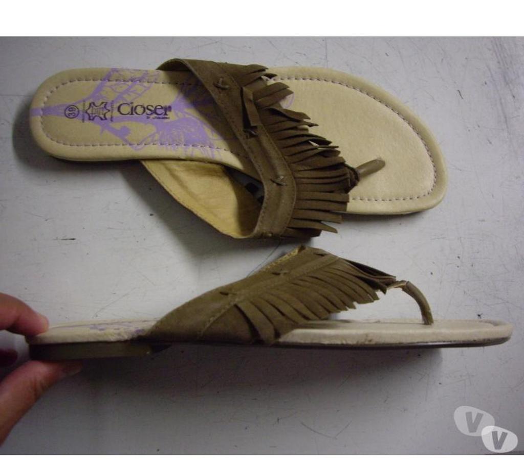 Chaussures Bas-Rhin Bouxwiller - 67330 - Photos Vivastreet Entredoigts Brun à Franges pt 39 -neufs