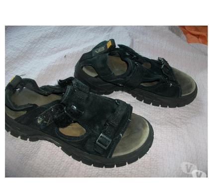 Chaussures et bottes occasion Bouxwiller Bas-Rhin - Photos Vivastreet Sandales Noir à scratch marque Vagabond pt 40 à 1 €