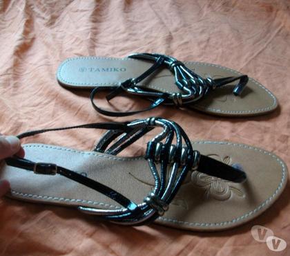 Chaussures et bottes occasion Bouxwiller Bas-Rhin - Photos Vivastreet Nu-pieds-Entredoigts Noir Argentés-neufs- à 5 €