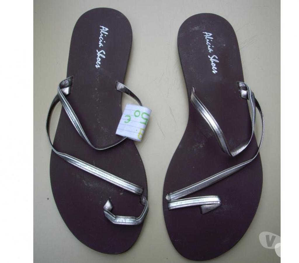 Chaussures Bas-Rhin Bouxwiller - 67330 - Photos Vivastreet Paires d'Entredoigts Blanc + Gris Argenté pt 39 à 2,50 €