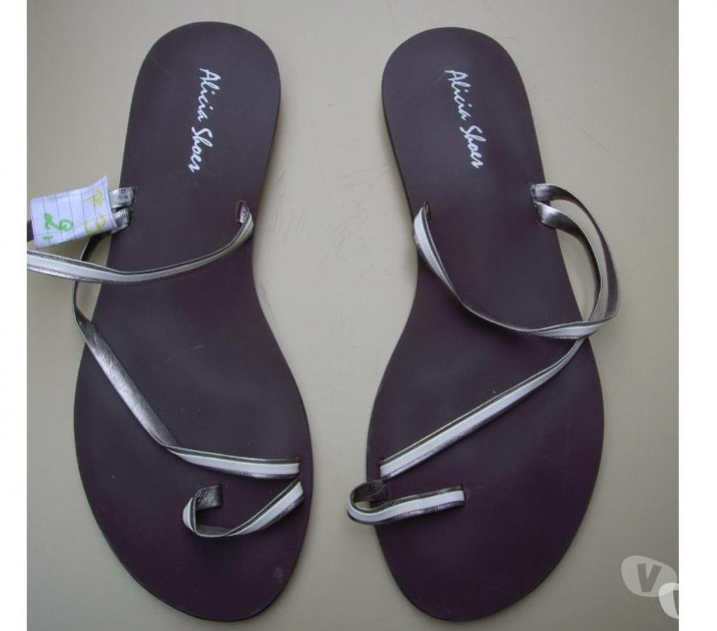 Chaussures Bas-Rhin Bouxwiller - 67330 - Photos Vivastreet Paires d'Entredoigts Blanc + Gris Argenté pt 39 à 2,50 €