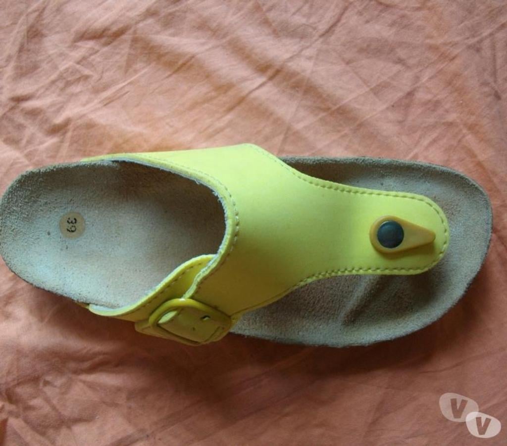 Chaussures Bas-Rhin Bouxwiller - 67330 - Photos Vivastreet Mules entredoigts Jaune pt 39 à 6 €