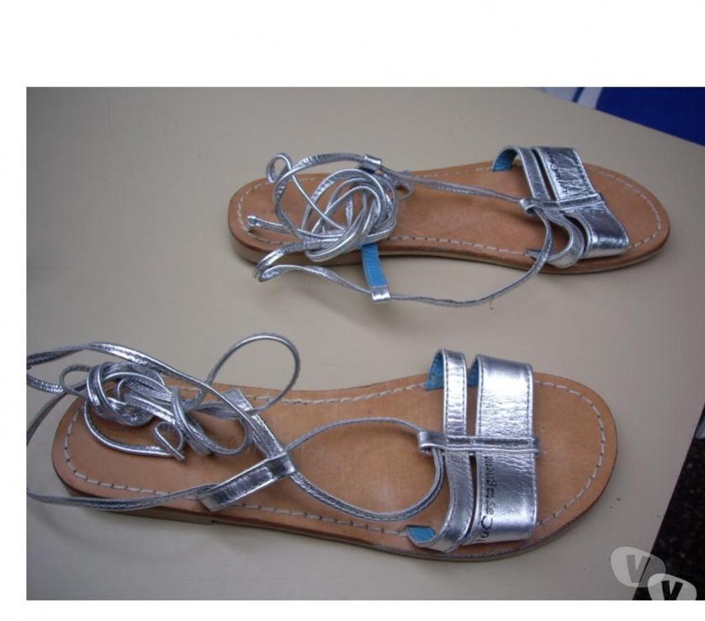 Chaussures Bas-Rhin Bouxwiller - 67330 - Photos Vivastreet Sandales spartiates Argentés pt 39 à 5 €