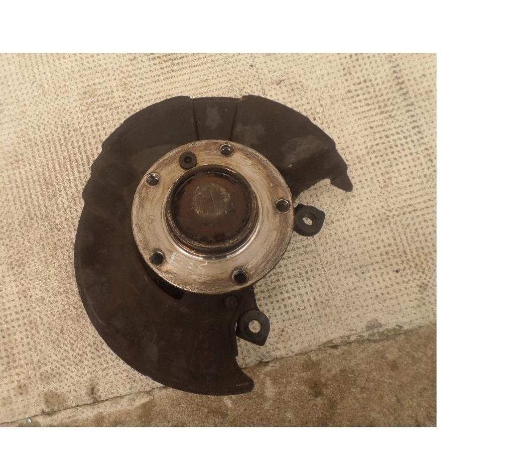 Pièces et services auto Pyrénées-Orientales Perpignan - Photos Vivastreet moyeux avant D.OU G. POUR BMW E36