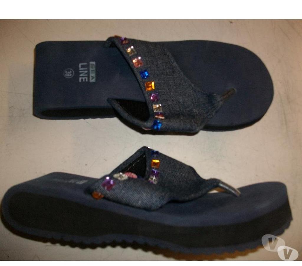 Chaussures Bas-Rhin Bouxwiller - 67330 - Photos Vivastreet Mules entredoigts Jean perlés en pointure 39 à 3,50 €