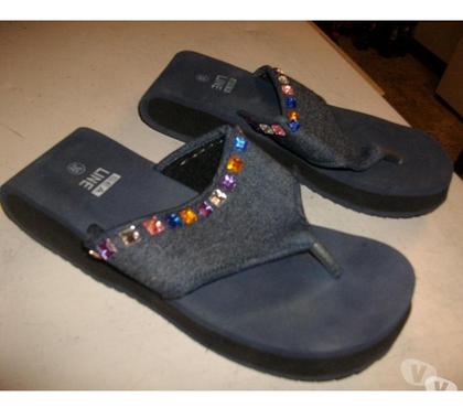 Chaussures et bottes occasion Bouxwiller Bas-Rhin - Photos Vivastreet Mules entredoigts Jean perlés en pointure 39 à 3,50 €