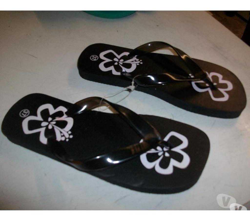 Chaussures Bas-Rhin Bouxwiller - 67330 - Photos Vivastreet Tongs Noir pointure 37 -neufs- à 2 €