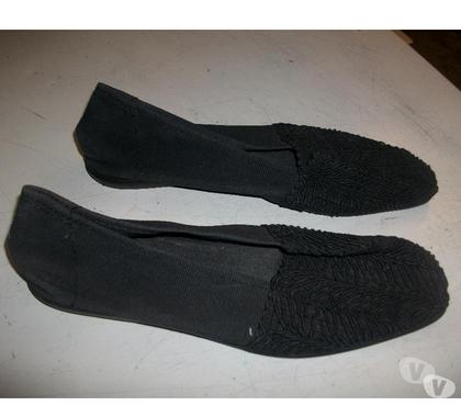 Chaussures et bottes occasion Bouxwiller Bas-Rhin - Photos Vivastreet Ballerines Noir devant Tressé pointure 38 -neuves- à 3,50 €