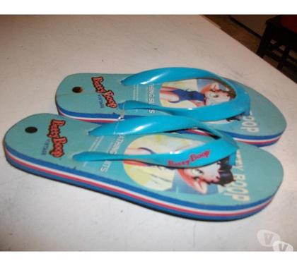 Chaussures Bouxwiller Bas-Rhin - Photos Vivastreet Tongs Bleu Turquoise Betty Boop pt 38-neufs- à 3,50 €