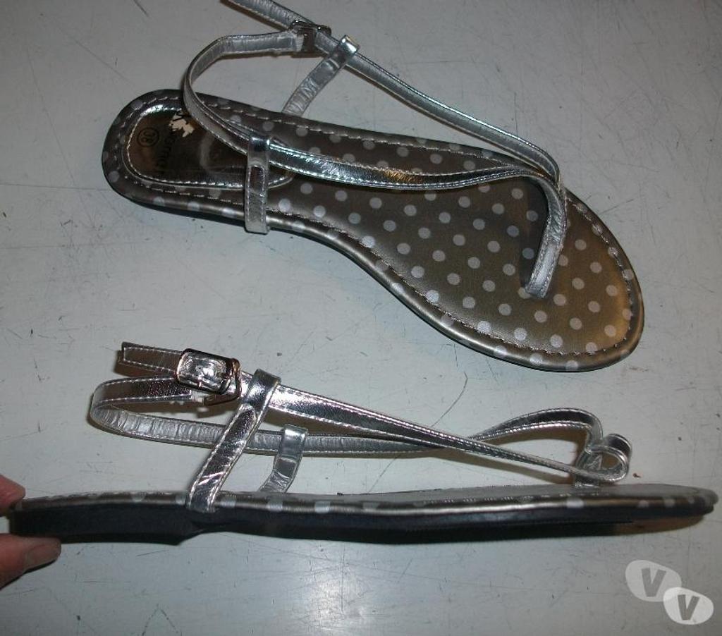 Chaussures Bas-Rhin Bouxwiller - 67330 - Photos Vivastreet Sandales entredoigts Argentés pt 38-neuves