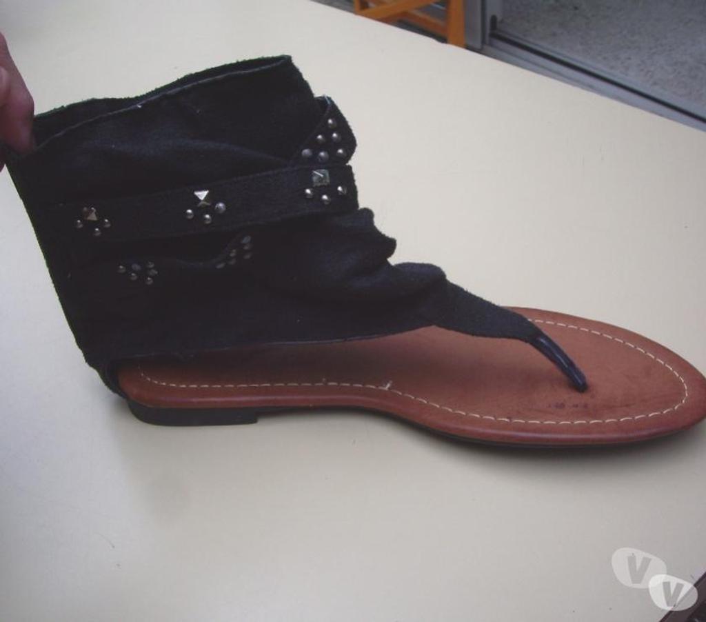 Chaussures Bas-Rhin Bouxwiller - 67330 - Photos Vivastreet Entredoigts montants Noir à incrustations pt 38-neufs