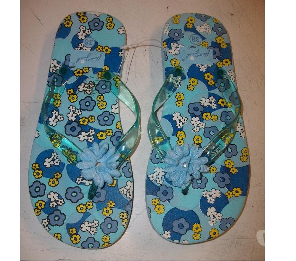 Chaussures Bas-Rhin Bouxwiller - 67330 - Photos Vivastreet Tongs Bleu Ciel à Fleur pt 38 -neufs