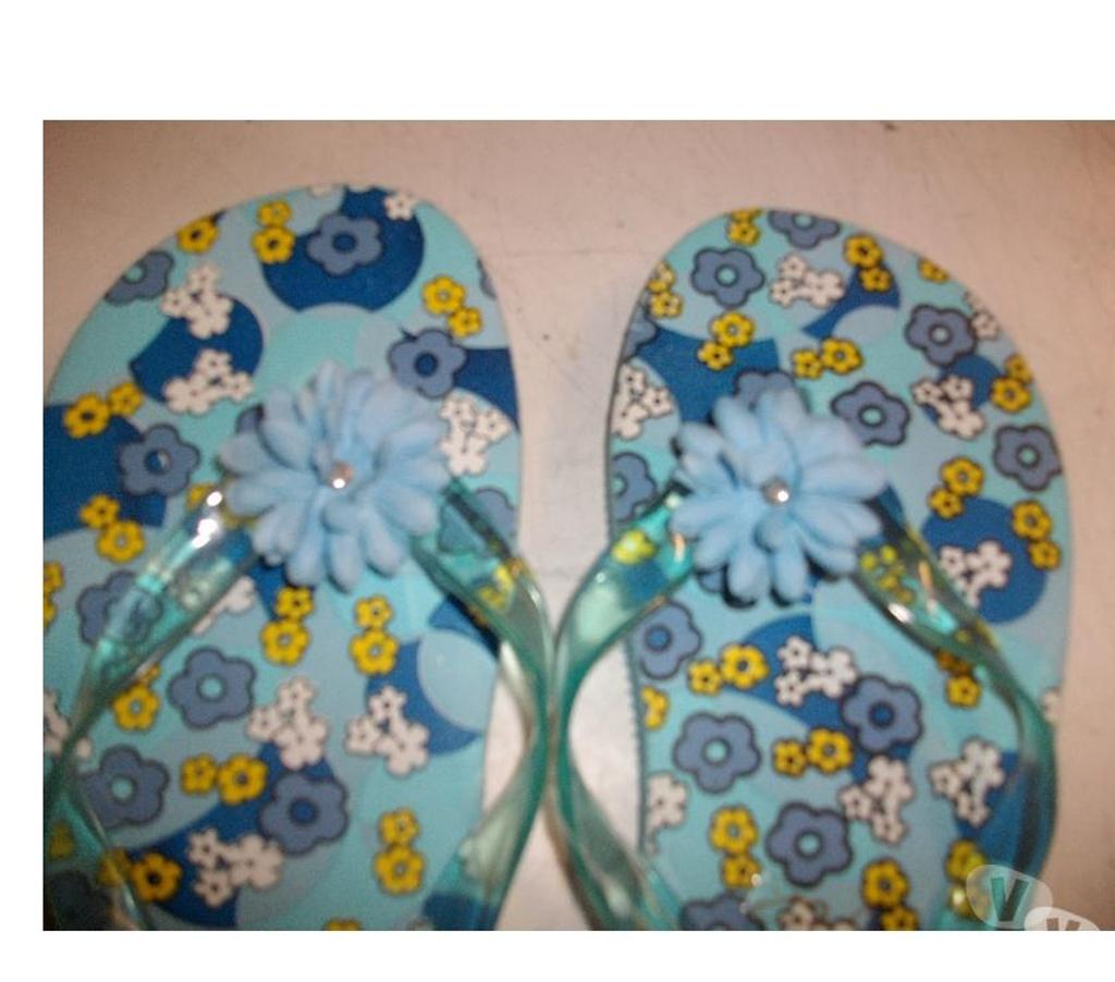 Chaussures Bas-Rhin Bouxwiller - 67330 - Photos Vivastreet Tongs Bleu Ciel à Fleur pt 38 -neufs