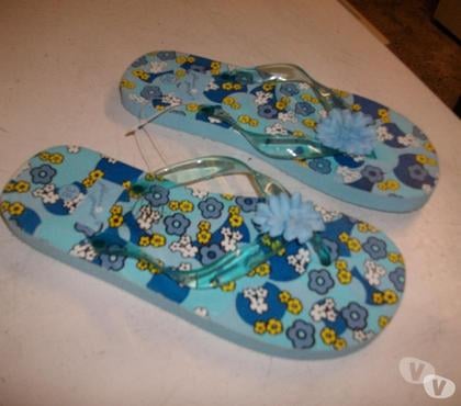 Chaussures et bottes occasion Bouxwiller Bas-Rhin - Photos Vivastreet Tongs Bleu Ciel à Fleur pt 38 -neufs