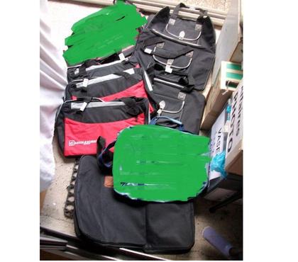Accessoires - Bagagerie Bouxwiller Bas-Rhin - Photos Vivastreet Sacs de VOYAGE de 1 € à 3 €