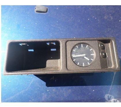 Pièces et services auto Perpignan Perpignan - Photos Vivastreet montre + vide poche bmw e36