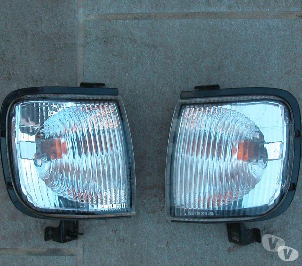 Pièces et services auto Ardèche Mauves - 07300 - Photos Vivastreet Clignotant frontera B phase 2 (2001 à 2005)