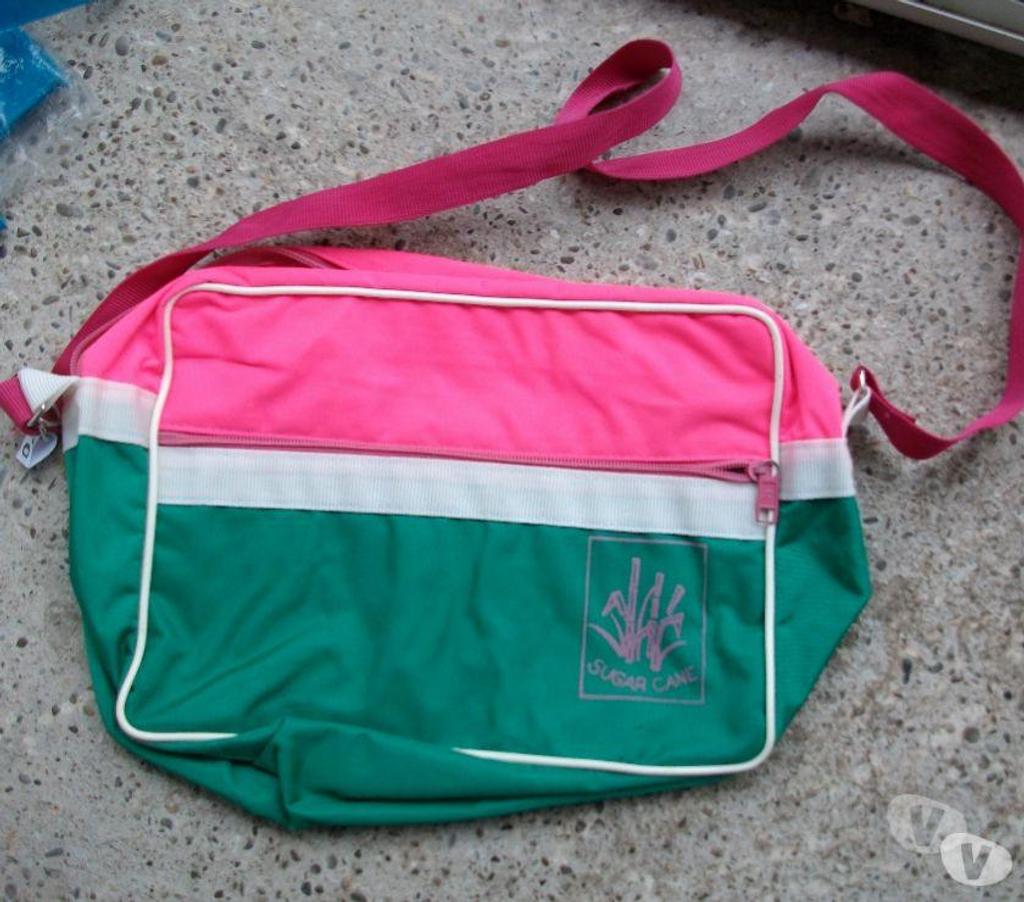 Accessoires - Bagagerie Bas-Rhin Bouxwiller - 67330 - Photos Vivastreet SACS Bandoulière de 0,30 € à 7 €
