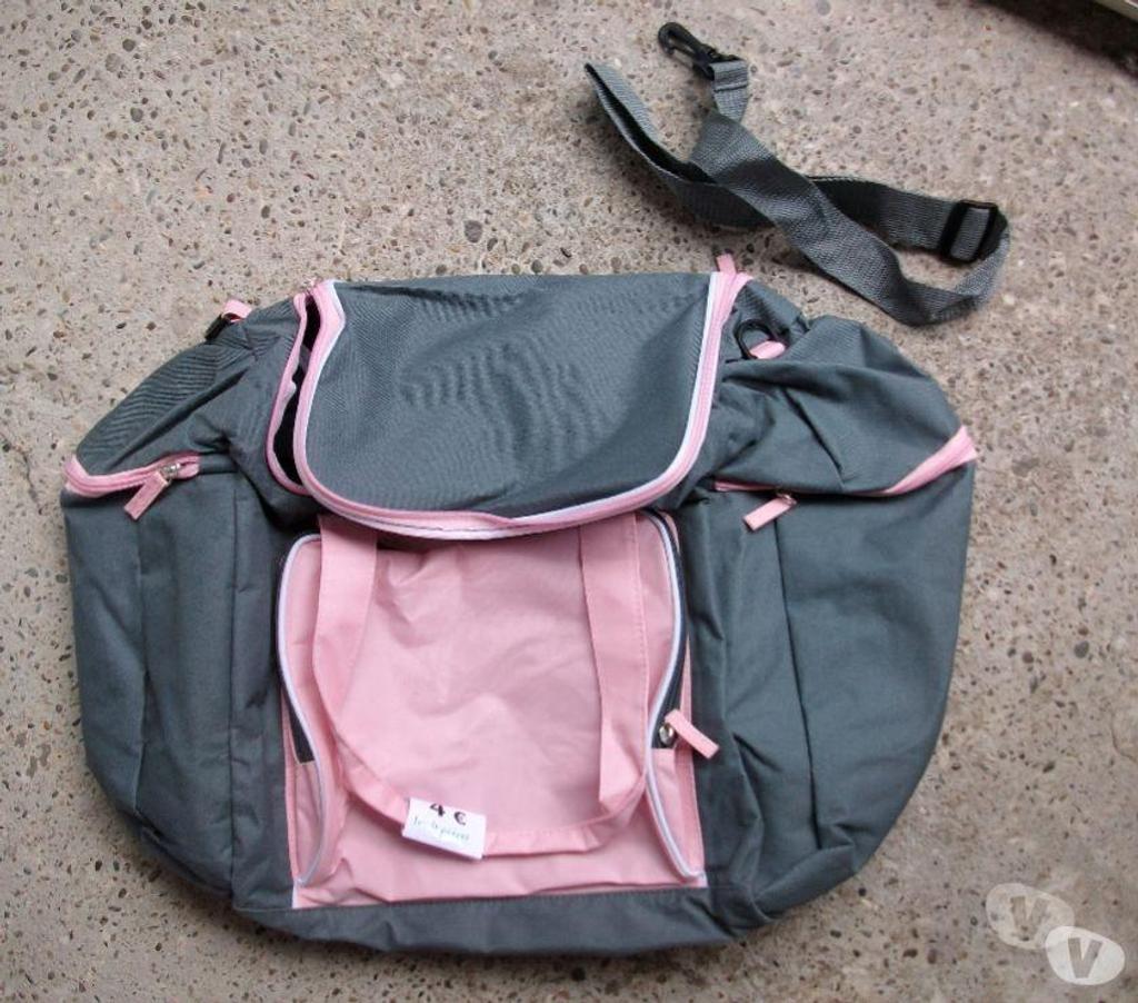Accessoires - Bagagerie Bas-Rhin Bouxwiller - 67330 - Photos Vivastreet Ensembles de Voyage - Neufs