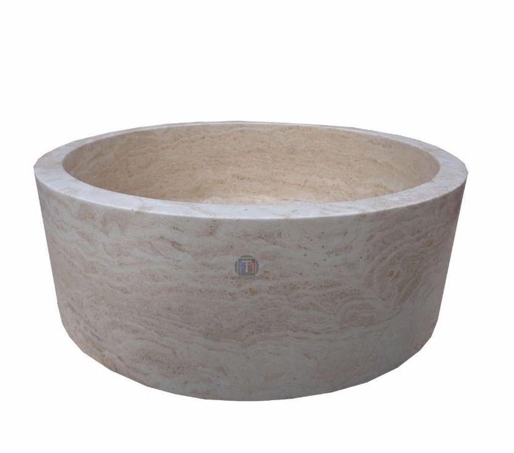  Bouches-du-Rhône Lancon Provence - 13680 - Photos Vivastreet Travertin Classique Beige Vasque Modèle Cylindre Rustique