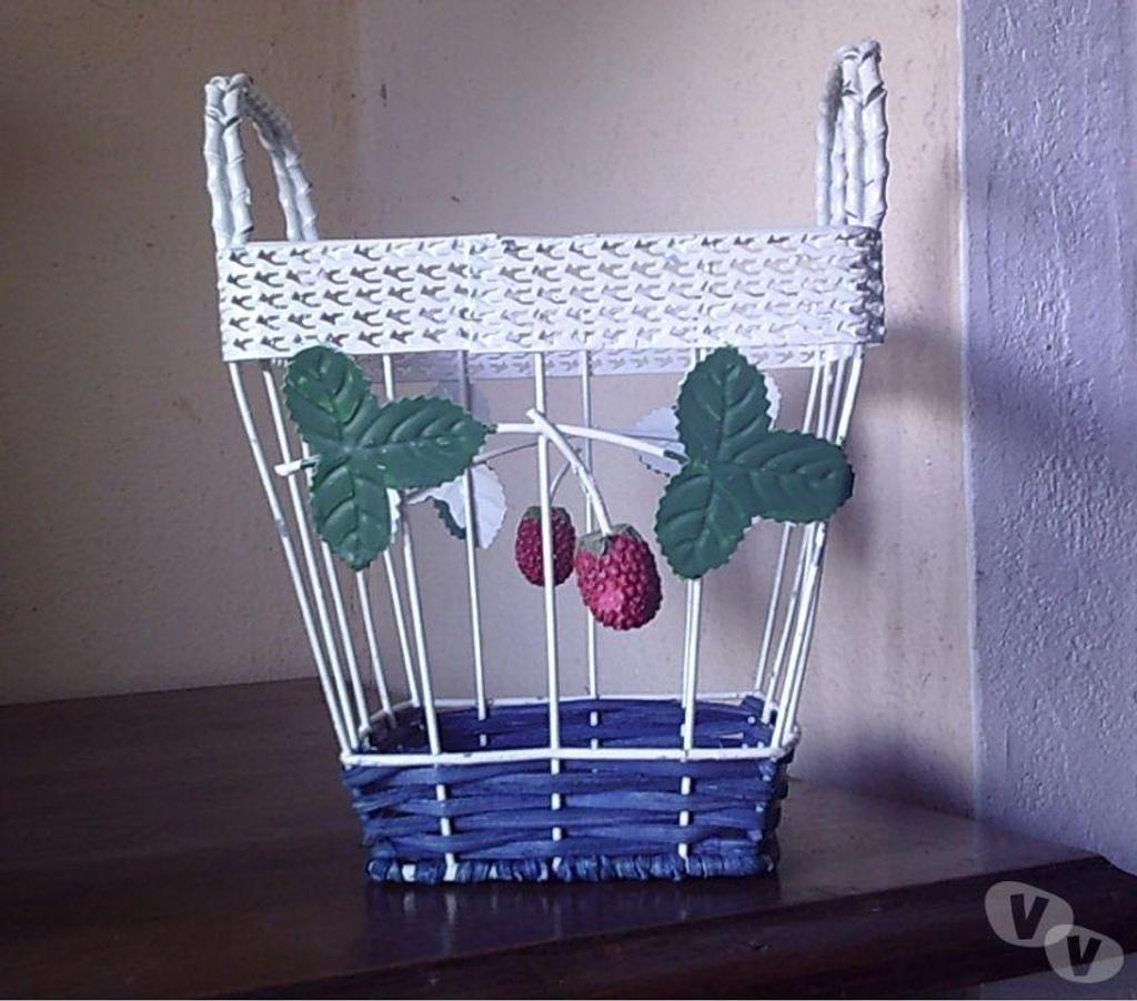 Ameublement & art de la table Bas-Rhin Bouxwiller - 67330 - Photos Vivastreet Paniers et Corbeilles de 0,30 € à 1 €