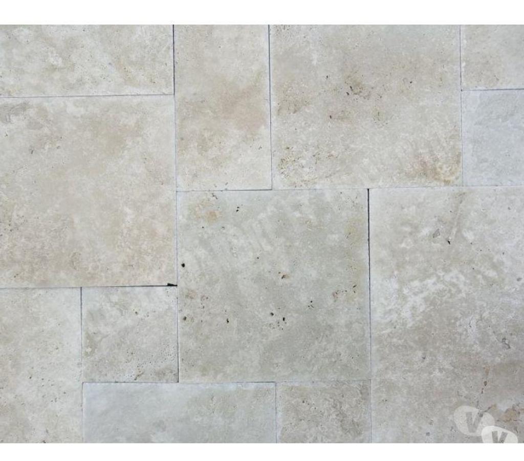  Var Forcalqueiret - 83136 - Photos Vivastreet Travertin Classique Beige Clair Opus Romain