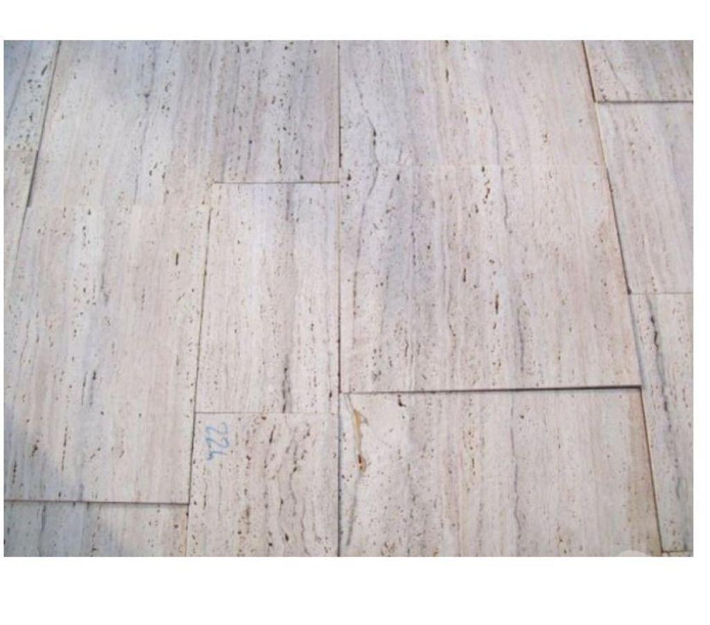  Var Forcalqueiret - 83136 - Photos Vivastreet Travertin Classique Beige Veiné Bande Libre 3 Largeur