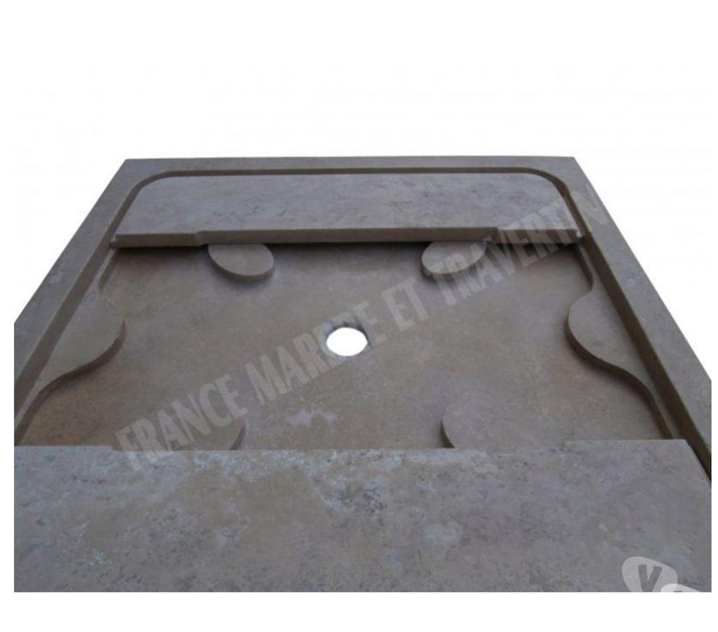  Var Forcalqueiret - 83136 - Photos Vivastreet Travertin Classique Beige Bac A Douche 90 x 90 cm