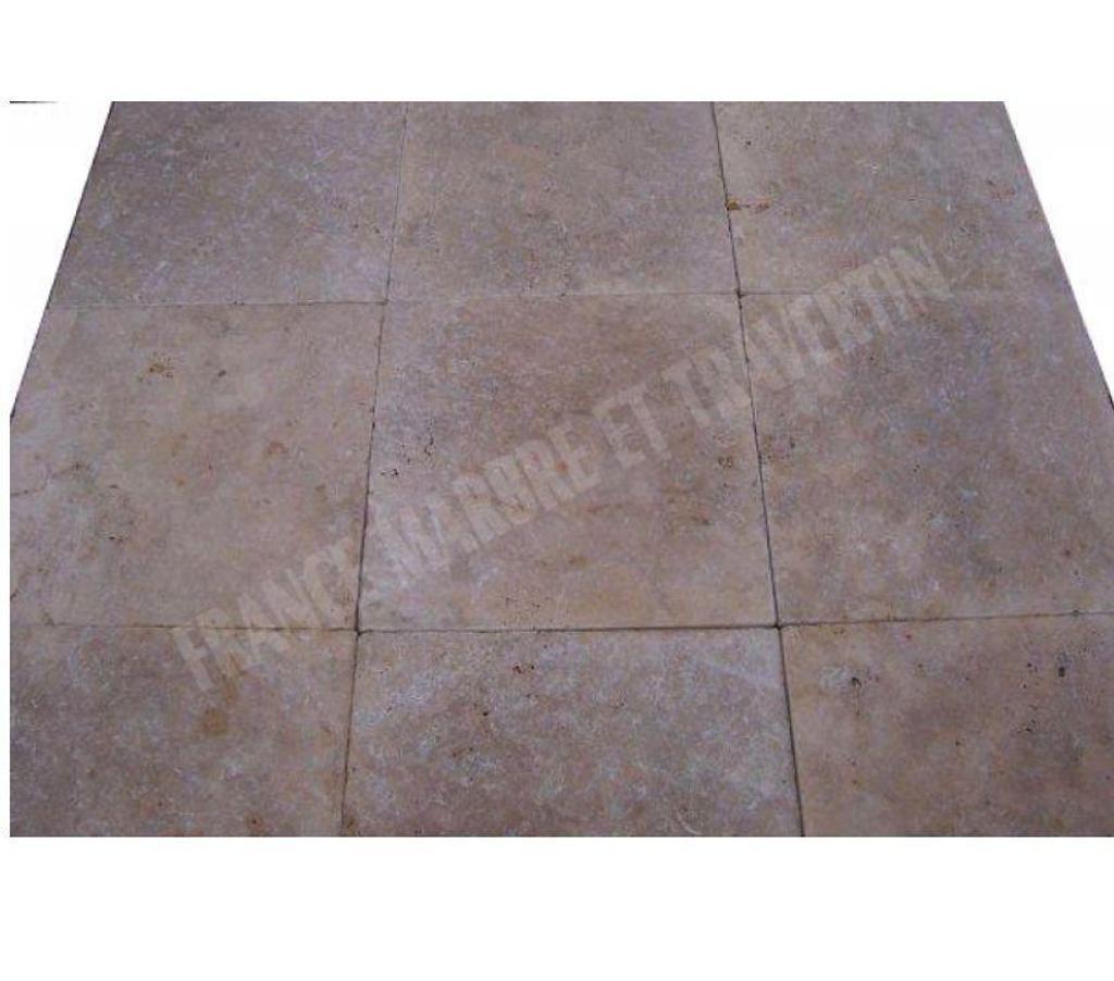  Var Forcalqueiret - 83136 - Photos Vivastreet Travertin Classique Beige 45,7 x 45,7 cm