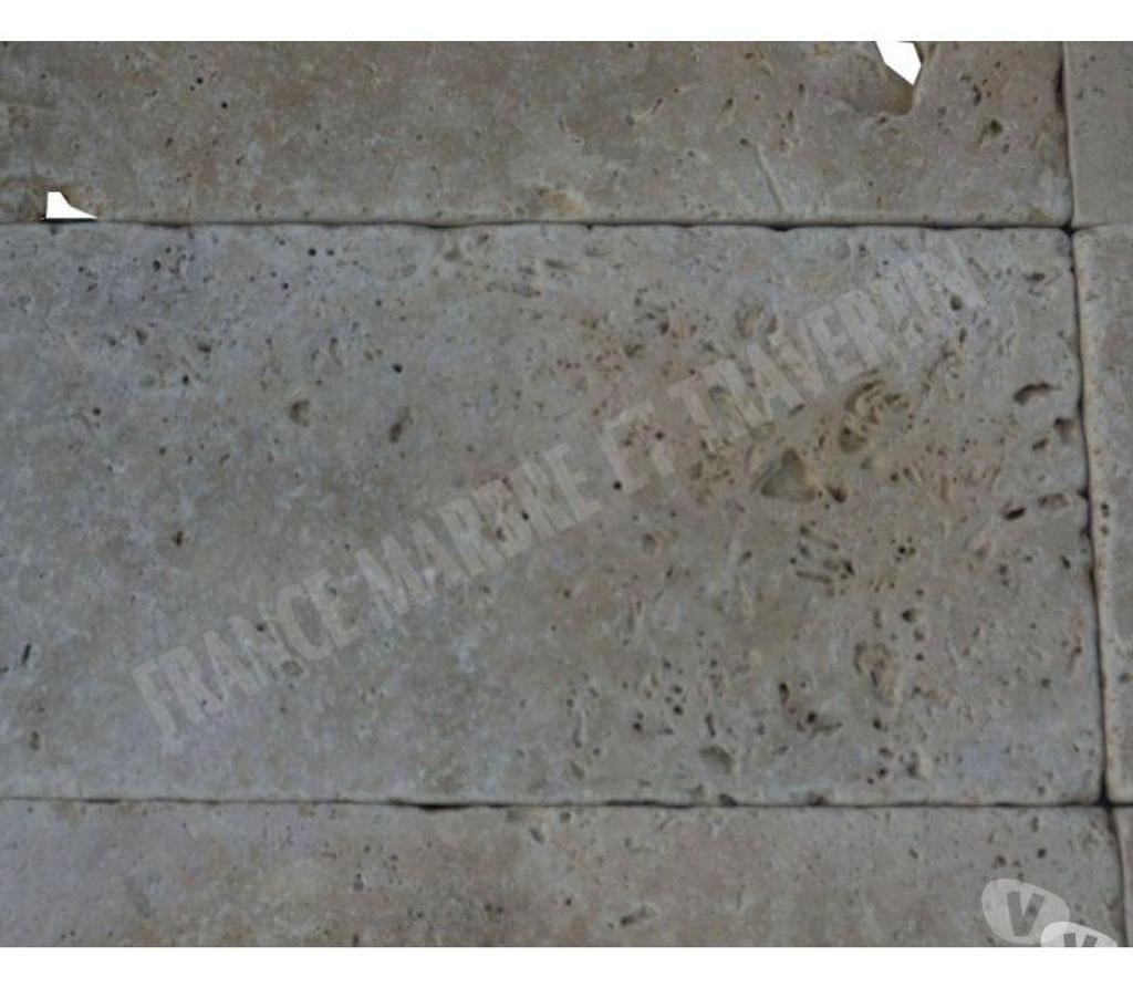  Var Forcalqueiret - 83136 - Photos Vivastreet Travertin Classique Beige 20,3 x 40,6 cm