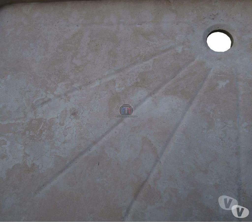  Var Forcalqueiret - 83136 - Photos Vivastreet Travertin Classique Beige Bacs A Douche 90 x 90 cm