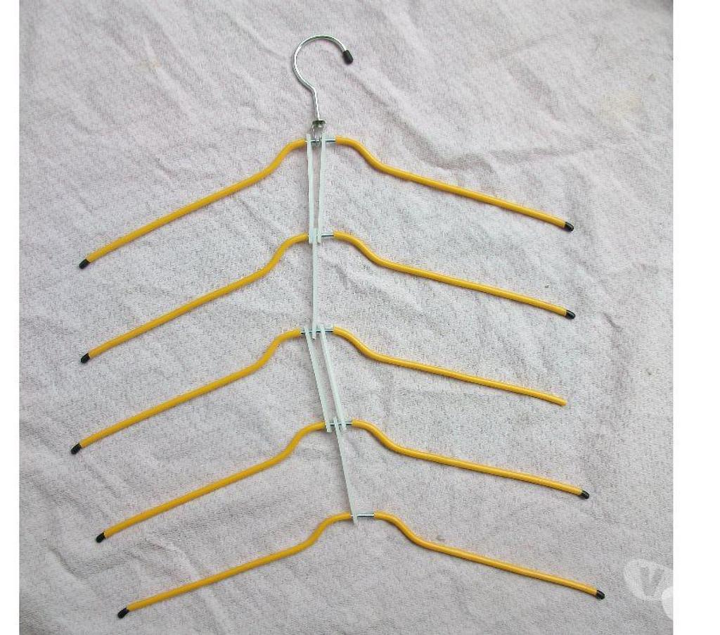 Accessoires - Bagagerie Bas-Rhin Bouxwiller - 67330 - Photos Vivastreet HOUSSES D'HABITS & CINTRES GAIN DE PLACE