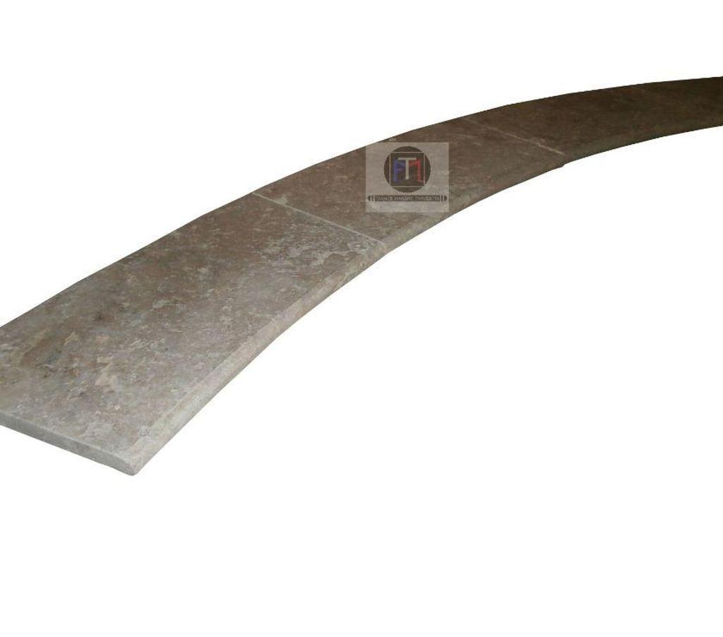  Var Forcalqueiret - 83136 - Photos Vivastreet Travertin Classique Beige Escalier Romain Rayon 150 cm