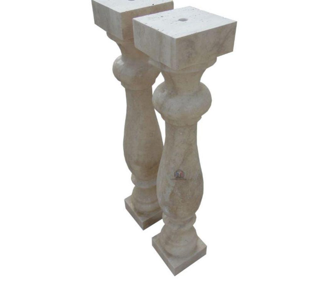  Var Forcalqueiret - 83136 - Photos Vivastreet Travertin Classique Beige Balustres Diamètre 12 cm